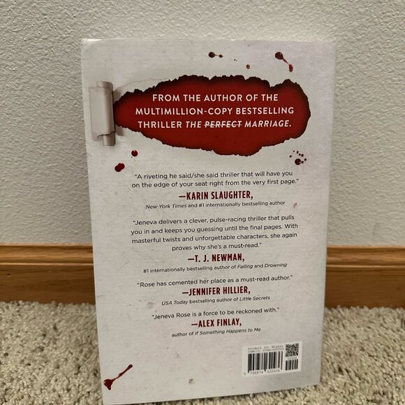 'The Perfect Divorce' Book - White and Red - Picture 3 of 4